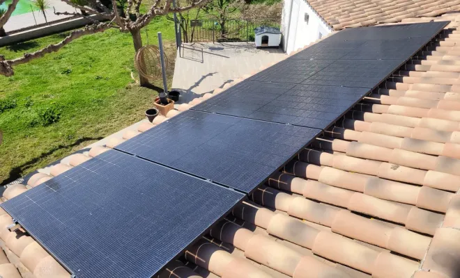 Installation photovoltaïque de 3000Wc sur toiture à Nîmes, Nîmes, THERMACOLD